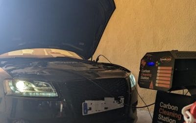 Descarbonización de motor profesional en Palma - Audi